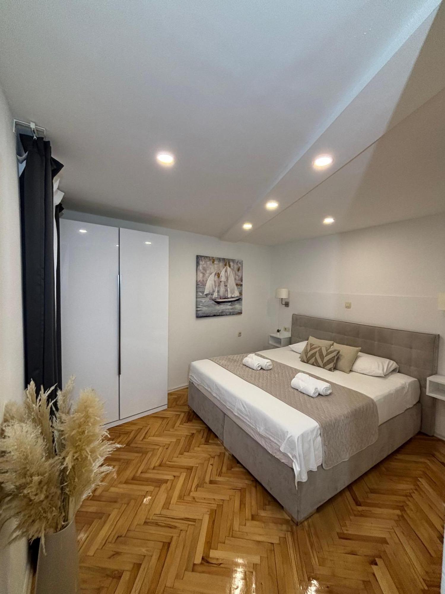 Palace Apartment Сплит Экстерьер фото